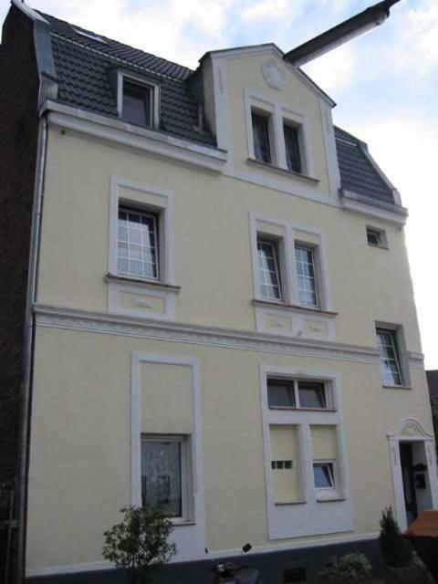 Köln Vermietung Schwermer Exterior foto